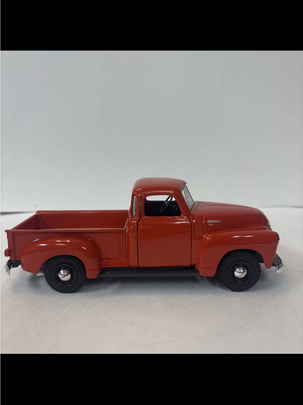 MAISTO 1950 Chevrolet 3100 DIECAST PICKUP TRUCK